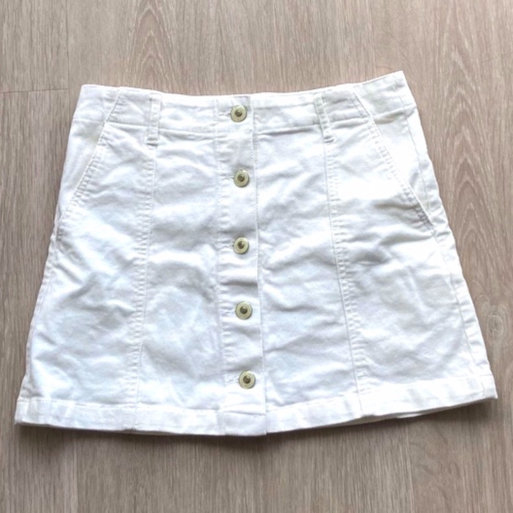 **3/$20** - NWOT Forever 21 White Corduroy Button-Down A-Line Mini Skirt, Sz 24